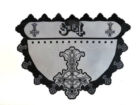 Skeleta Grucifix Veil