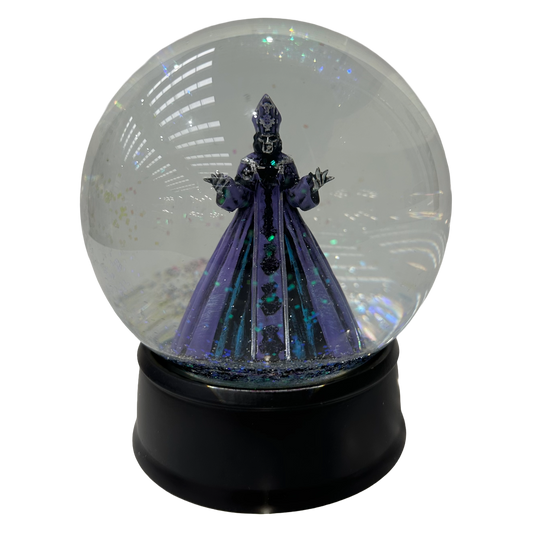 Papa V Snow Globe