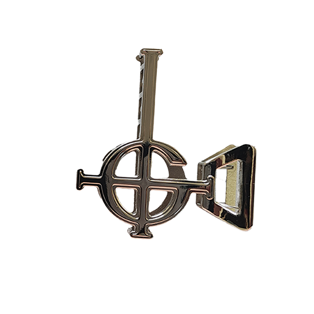 This unique Ghost Grucifix Hair Clip features the iconic Grucifix symbol. This durable claw clip for a secure and comfortable hold Perfect for everyday wear, concerts, or collector’s displays.